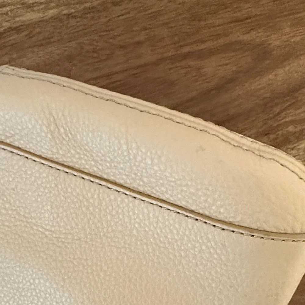 Kate Spade beige shoulder bag - Picture 5 of 11